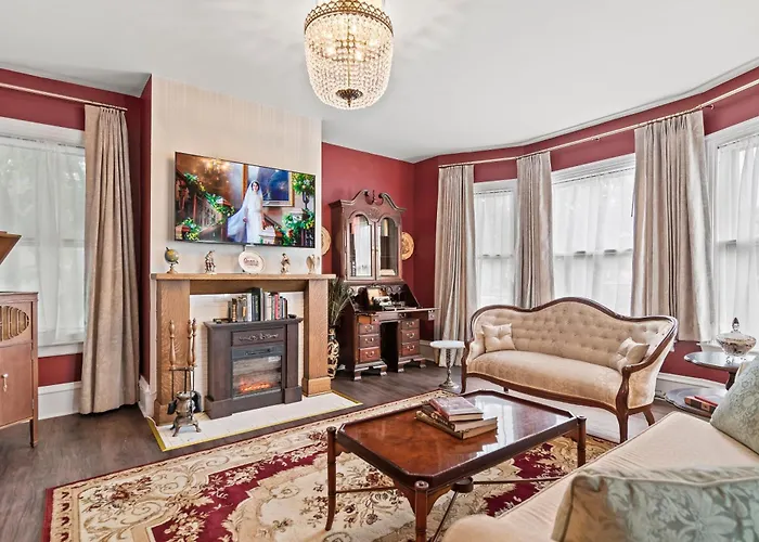 The Audrey - Apartment *